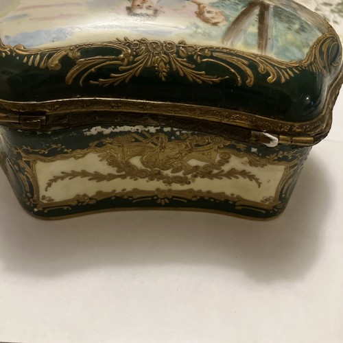 Sevres 19th Century Chateau Des Tuileries  hand-painted  box, As Found Parts - Bild 5 von 16