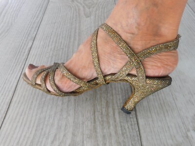 ''Very Fine'' Women's Ballroom Salsa Latin Gold  Sparkle Strappy Dance Shoes- 8.5