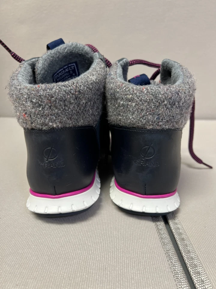 Botas de senderismo impermeables Cole Haan para mujer Zerogrand azul marino con acento rosa talla 8,5B Foto 4 de 4