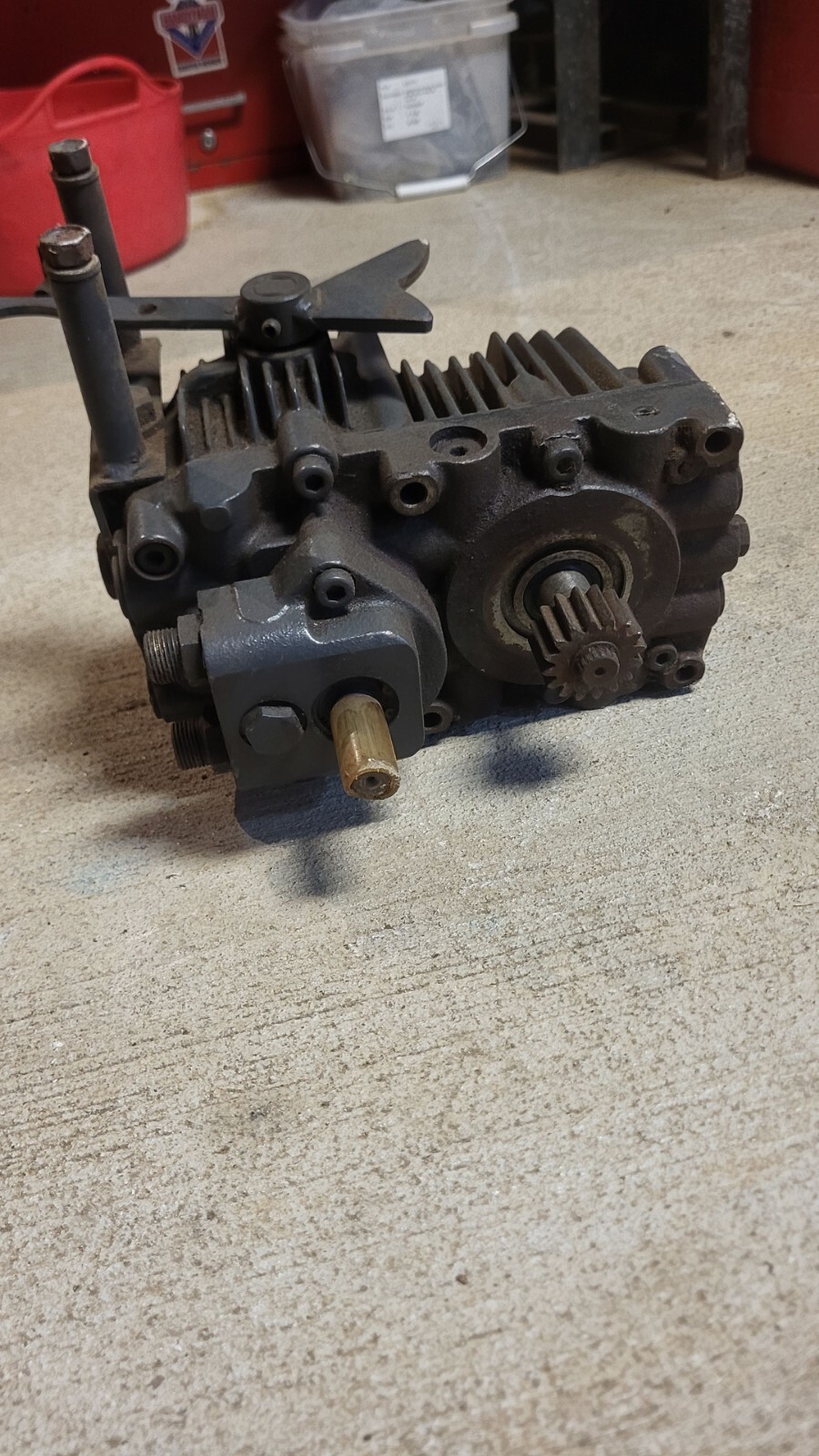 Kubota G1800 Hydrostat Transmission eBay