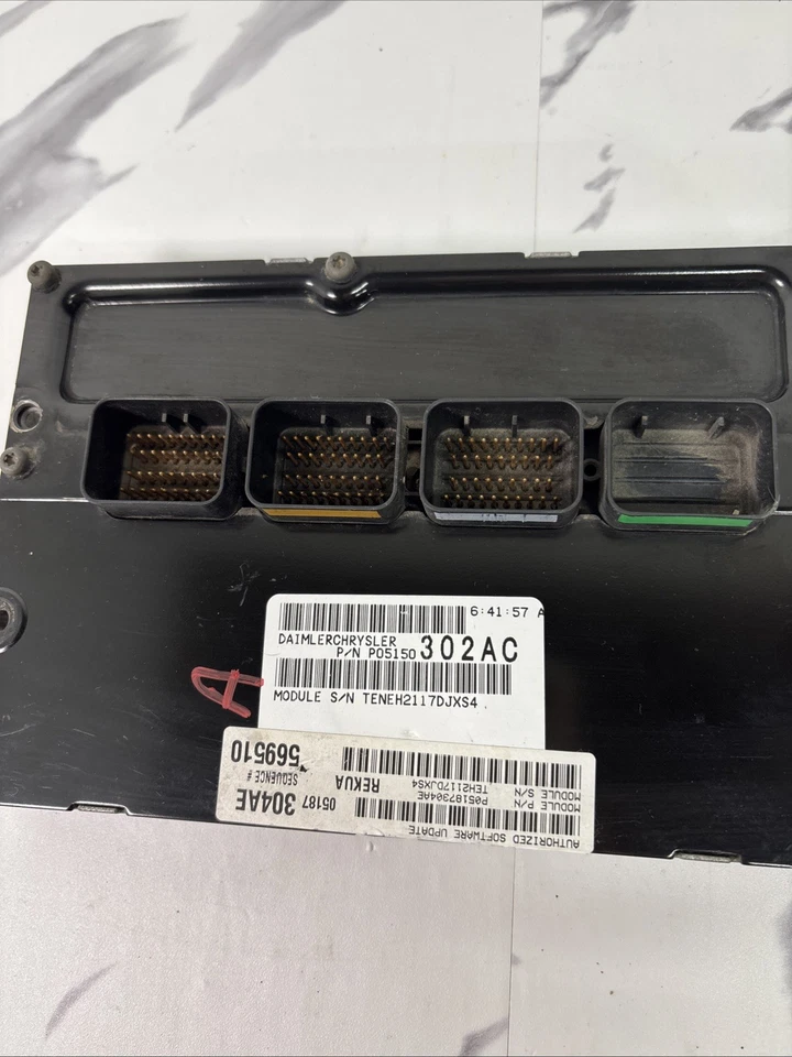 Jeep Commander & Grand Cherokee 2008 3,7 L motor V6 computador ECM P05150302AC  Foto 2 de 4