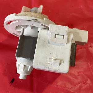 Miele Original Ersatzteil - Ablaufpumpe W3214 Waschmaschine