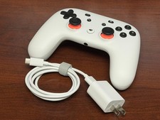 Google Stadia Controller - Clearly White - Works - USB Cable and Charger - Nice