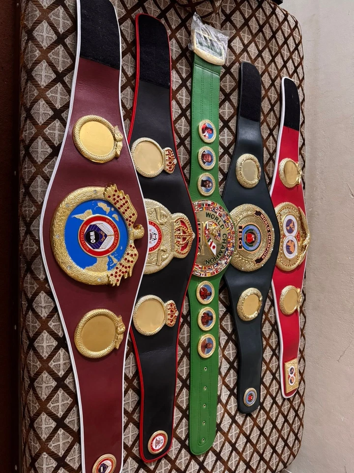 Juego de todos los cinturones de título de campeonato de boxeo tamaño adulto 3D WBC, IBF, IBO, WBO, WBA Foto 4 de 4