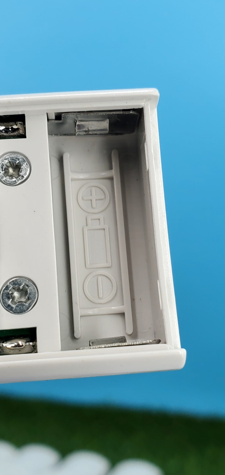 WORKS ZAP Remote Outlet Switch By Etekcity 5 Outlets & Remote (5 Plugs/1 Remote)