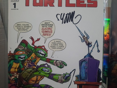 TMNT #1 Skottie Young Signed Trade & Foil Set Of 2 Books!! 2x Signed & COAs!!!! - Picture 6 of 24