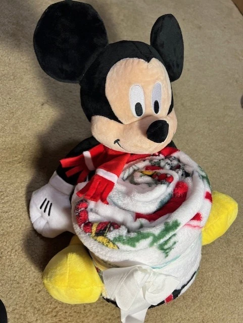 Mickey Mouse Throw Blanket & Plush 19" Mickey Pillow Pal, 2 Pc Buddy Set NWT - Image 3 of 4