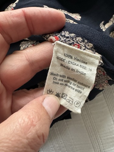 Toast Marine Krepp Marineblau Beige Paisley Midikleid Größe 14 Taschen Knopf Brust - Bild 6 von 17