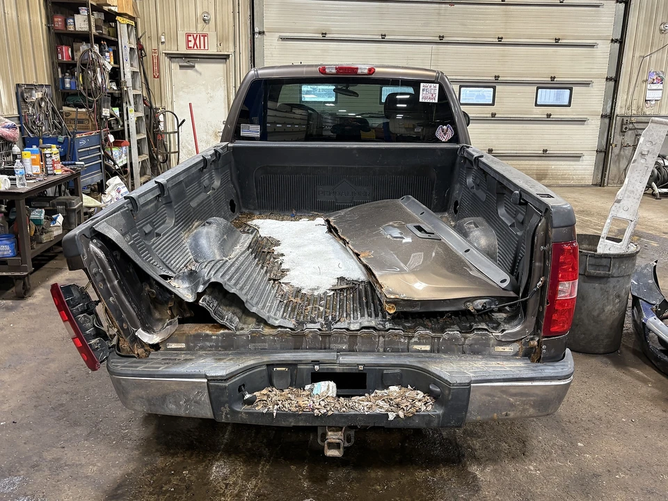 Used Rear Left Exterior Door Handle fits: 2007 Chevrolet Silverado 1500 pickup d - Image 4 of 4