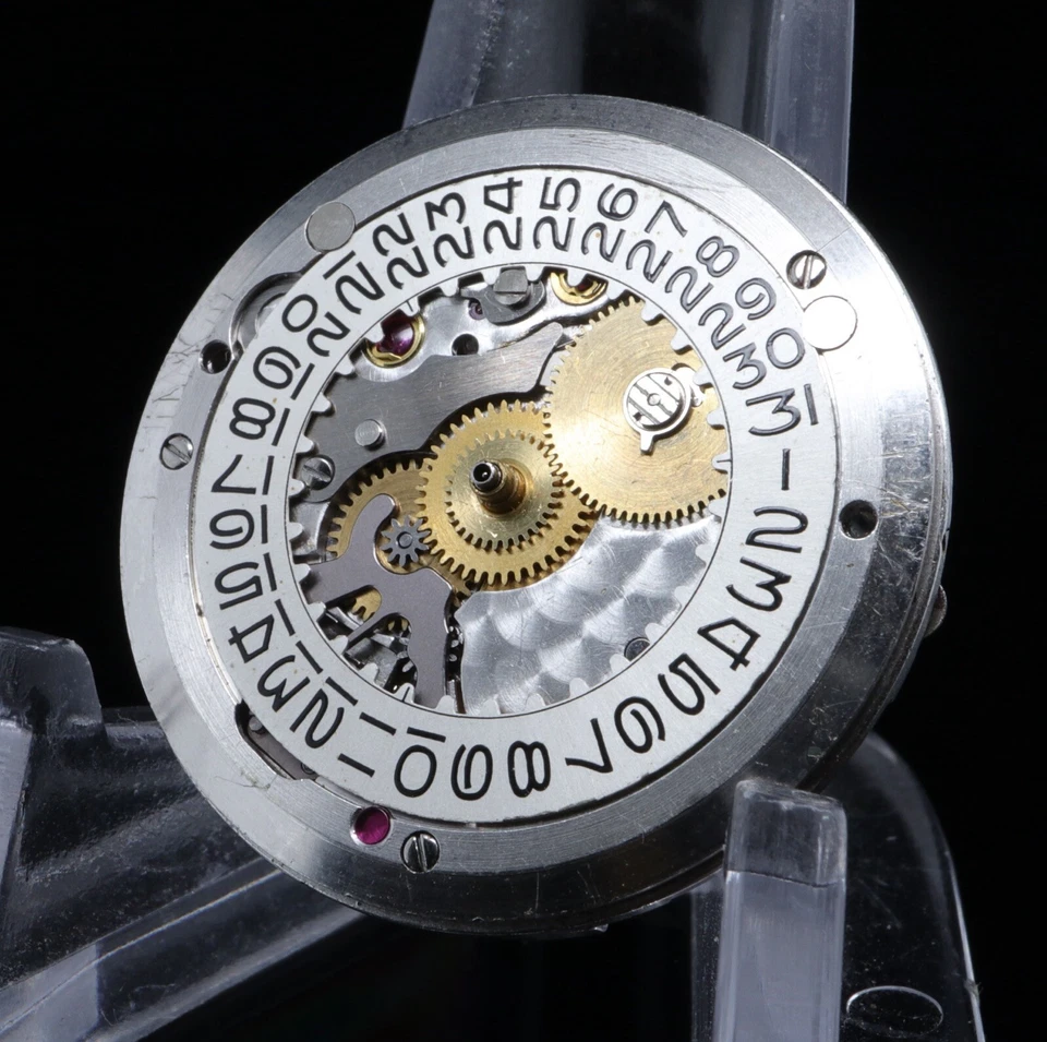 Vintage Rolex Submariner 1570 Movement Early Non Hacking- Watchmaker Estate Find - Image 4 of 4