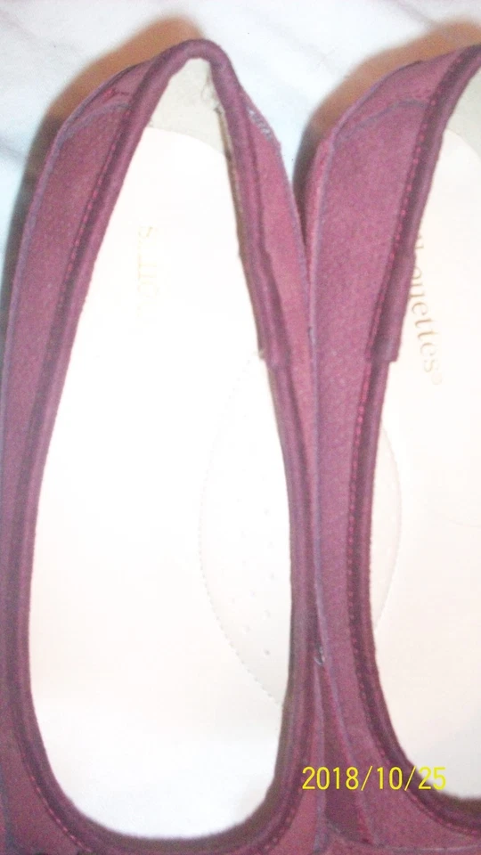 y2K Silhouettes 8.5 vino gamuza imitación hebilla cuña tacón 2 alto gran artículo redondo a Foto 3 de 4