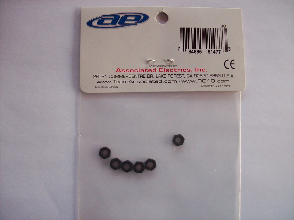 Team Associated 91477 RC8/10/SC10 M3 Upper Shock Mount Nuts (6) - Image 3 of 3