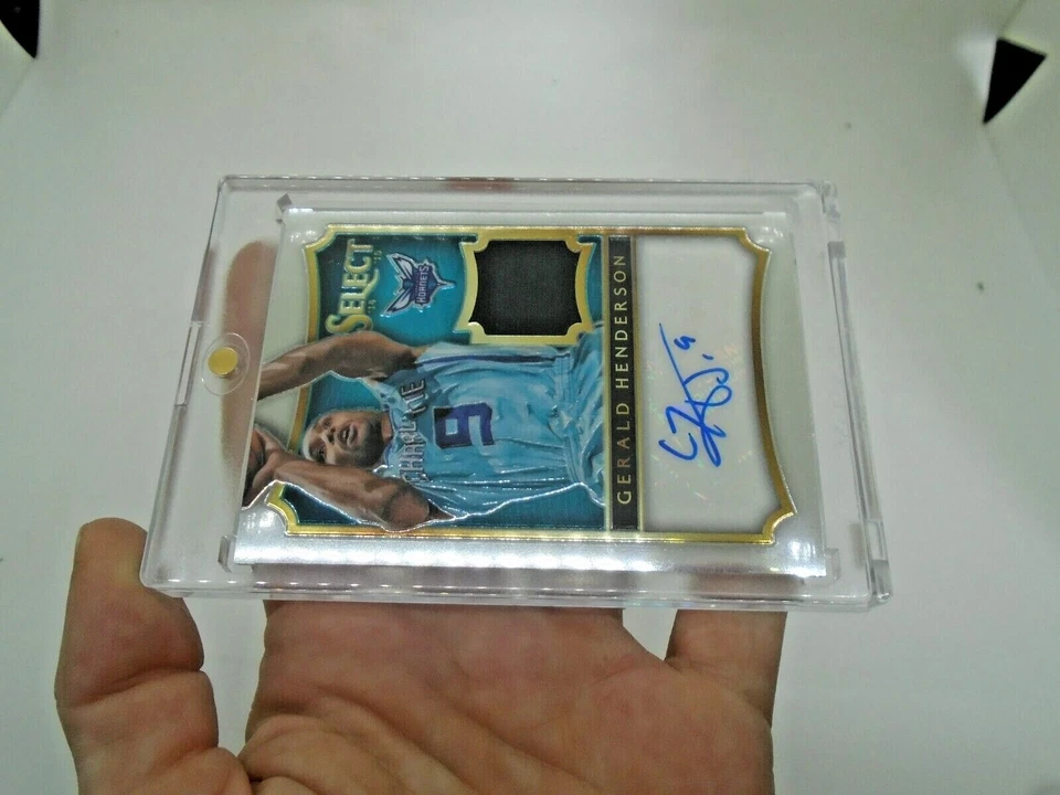 2014-15 PANINI SELECT #39 GERALD HENDERSON JERSEY PATCH AUTO 4 /99 - Image 3 of 4