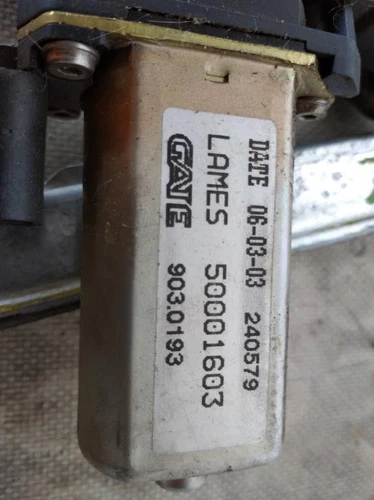 50001603 Elevalunas Trasero Izquierdo para FIAT STILO (192) 1.9 JTD 115 96849 - Imagen 2 de 10