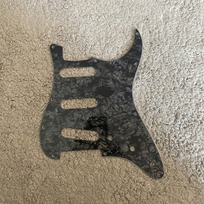 Guitar Pickguard for Fender US Stratocaster Start SSS 11 Hole 4 Ply Black Pearl