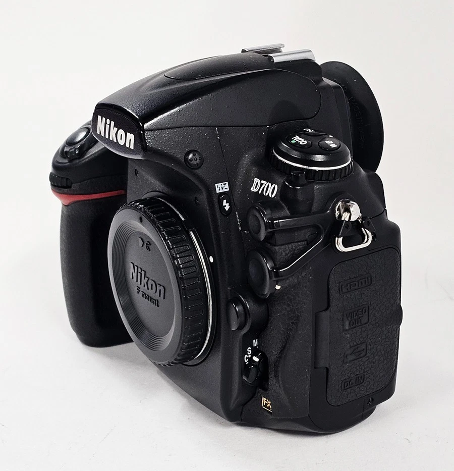 #Nikon D700 12.1 MP Digital SLR Camera - Black (46K COUNT) S/N 2202515 - Image 3 of 4