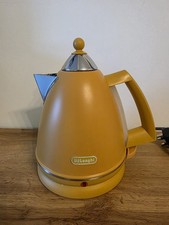 De'Longhi KBX3016.GR Jug Kettle Mustard Yellow 3000W Anti-limescale Filter