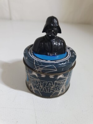Vintage 1996 Star Wars ''DARTH VADER CANDY COLLECTABLE KINNERTON Dose