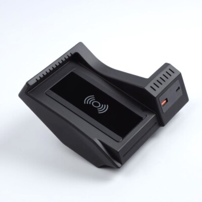 Car Wireless Charger Phone Charging Pad For Mercedes Benz