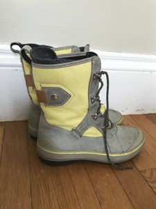 clarks boots womens yellow