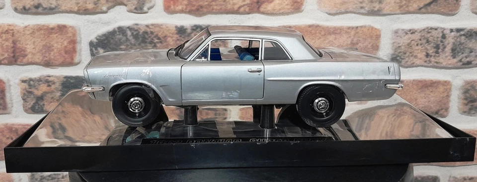 Pontiac Super Duty Tempest 1963 – Highway 61 - Scala 1:18 - Immagine 4 di 4