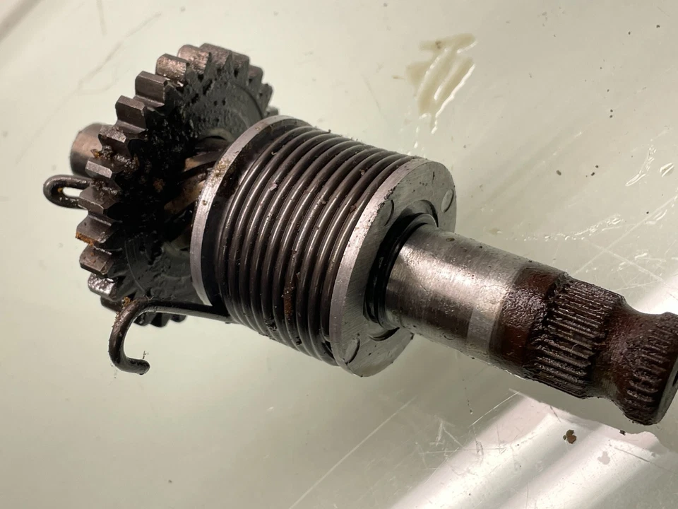 Yamaha AT2 AT1 125 1972 mecanismo de arranque de enduro Foto 4 de 4