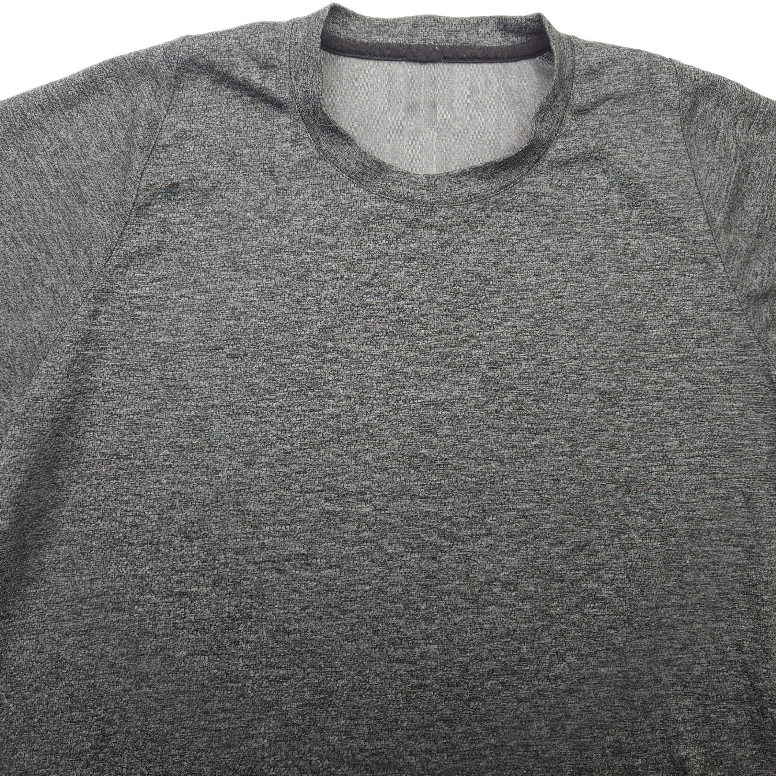 Adidas Axis Elevated Performance Short Sleeve Tee… - image 2