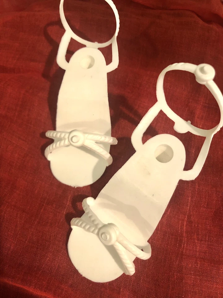 A Vintage High Heel Doll Shoes Pair White Strappy Style Plastic Unbranded - Image 4 of 4