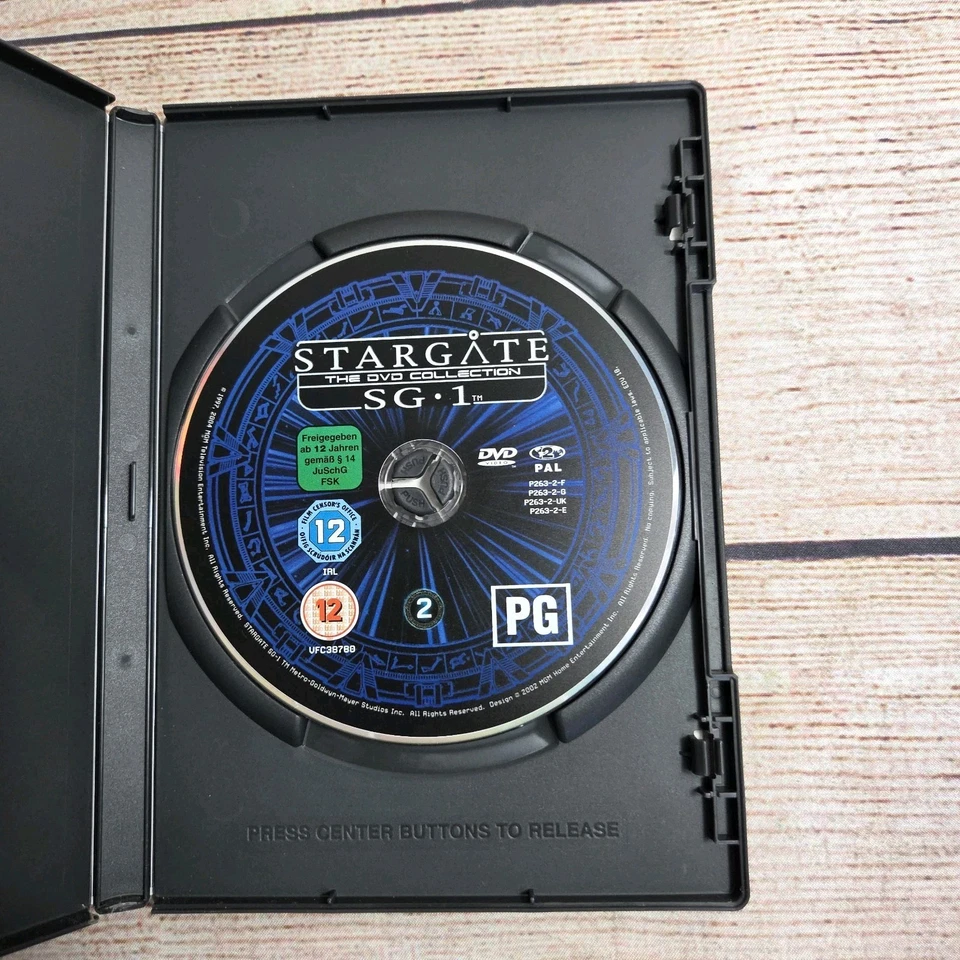 Stargate SG1 The Collectors Edition 2 DVD - Image 2 of 4