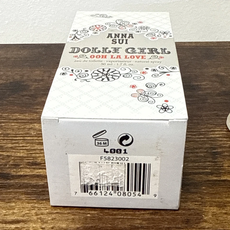 Anna Sui Dolly Girl Ooh La Love 1,7 oz 50 ml Eau De Toilette Spray Foto 3 de 3