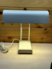 SADeLITE by Northern Lights Technologies Light Therapy Desk Lamp Canada WORKS 