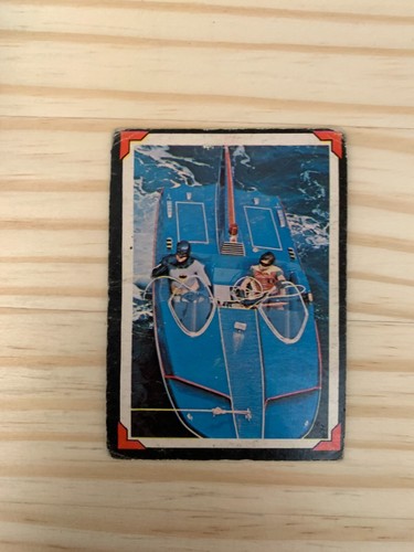 1966 Topps Batman Riddler Back #34 Docking the Bat-Foil