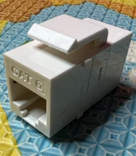 CAT6 RJ45  Wall Jack Easy Connect Wall Plate  25pc white colour/keystone Coupler