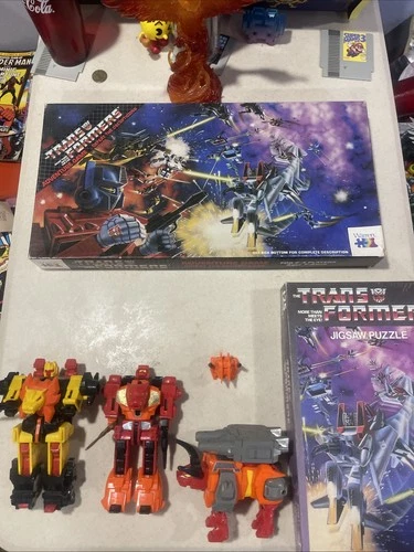 Lot of 3 G1 Transformers plus weapons and accessories Hasbro Takara