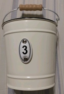 Metal White Round Small Bucket