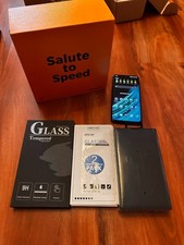 OnePlus 6T McLaren Edition - état neuf - avec accessoires