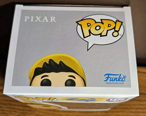 Funko Pop Pixar Russell #1479 con protector Disney Pixar Up - Imagen 6 de 7