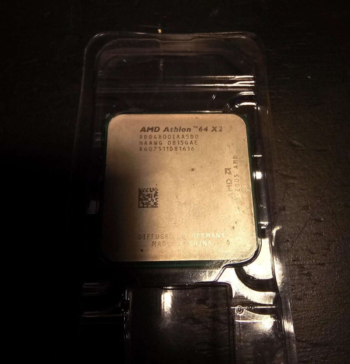 AMD Athlon 64 X2 5000B CPU AD0500BIAA5D0 AM2 Socket