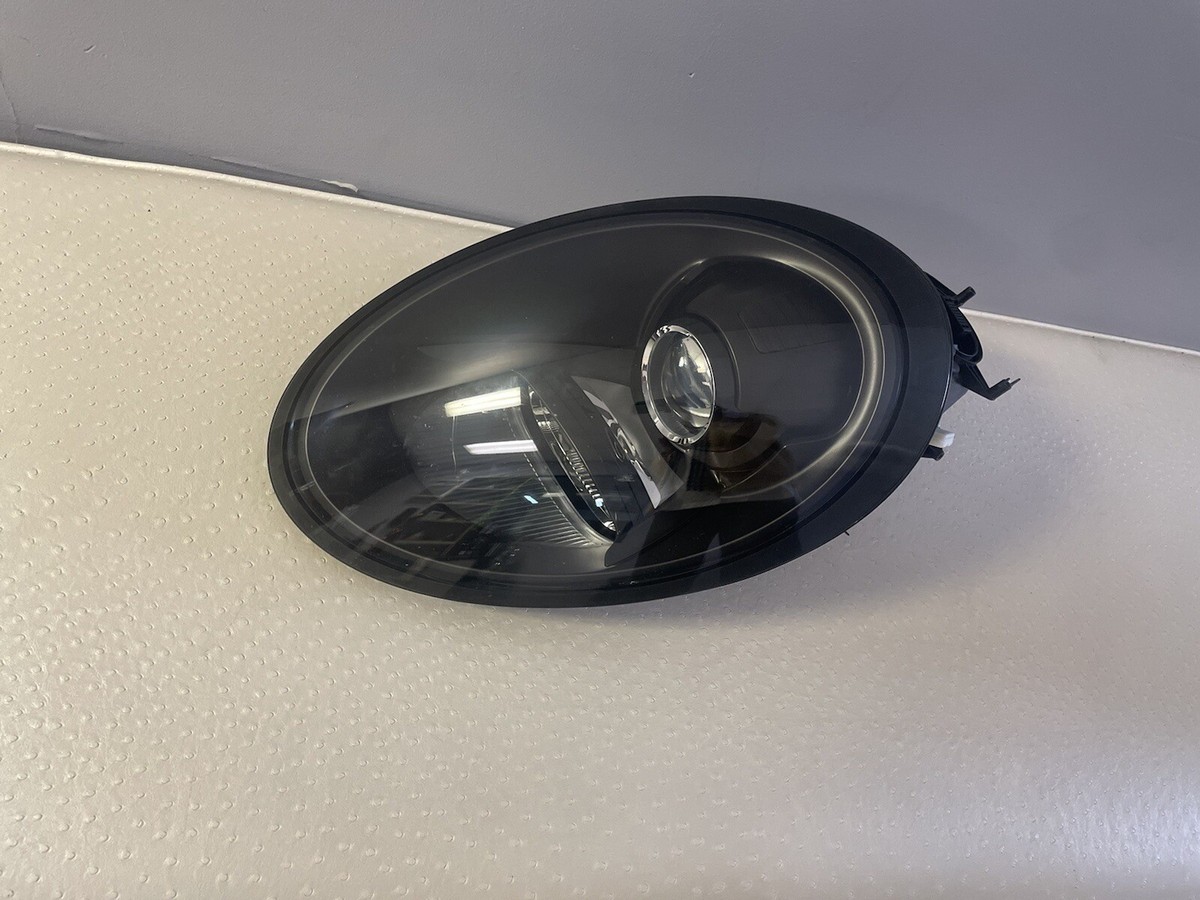 2013 2014 2015 2016 porsche carrera 911 GTS HEADLIGHT LH DRIVER 