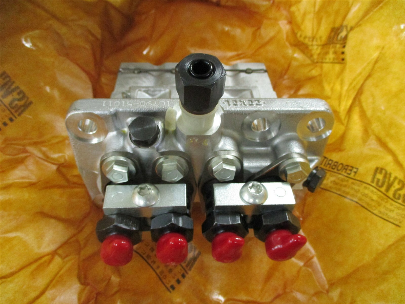 1G79051010 GENUINE KUBOTA INJECTION PUMP ZEXEL 1041394080 FOR BOBCAT