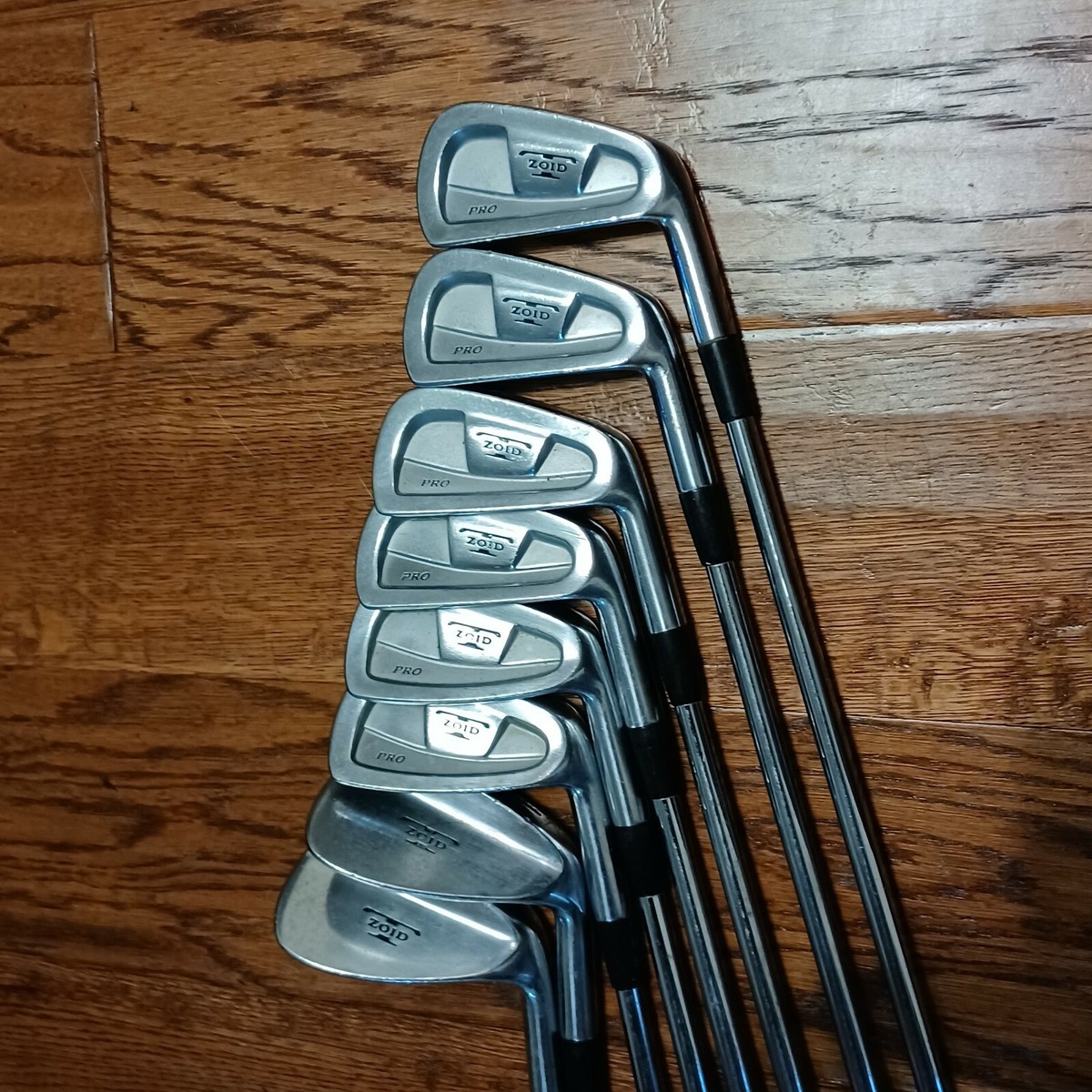 Mizuno T-Zoid Pro Forged Iron Set Golf Club. 4- 9 plus S & F