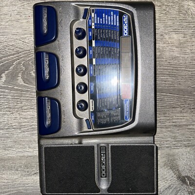 Digitech RP300 Modeling Guitar Processor Multiple Effects Pedal