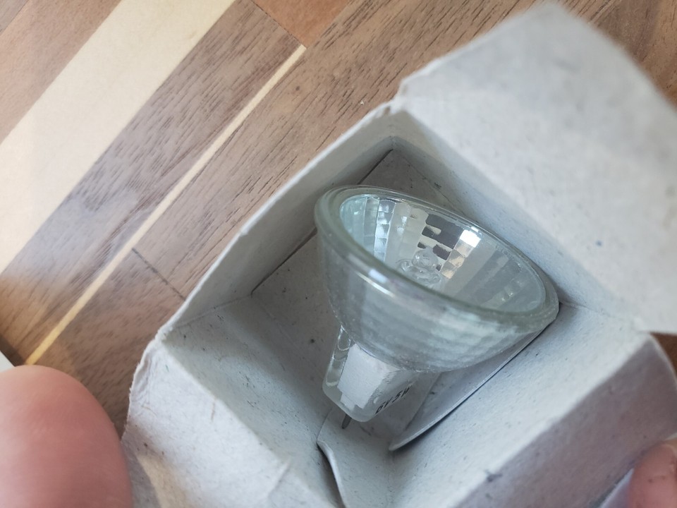 VTG BRADFORD SIGHTSATIONAL 18" FIBER OPTIC CHRISTMAS TREE CHANGING