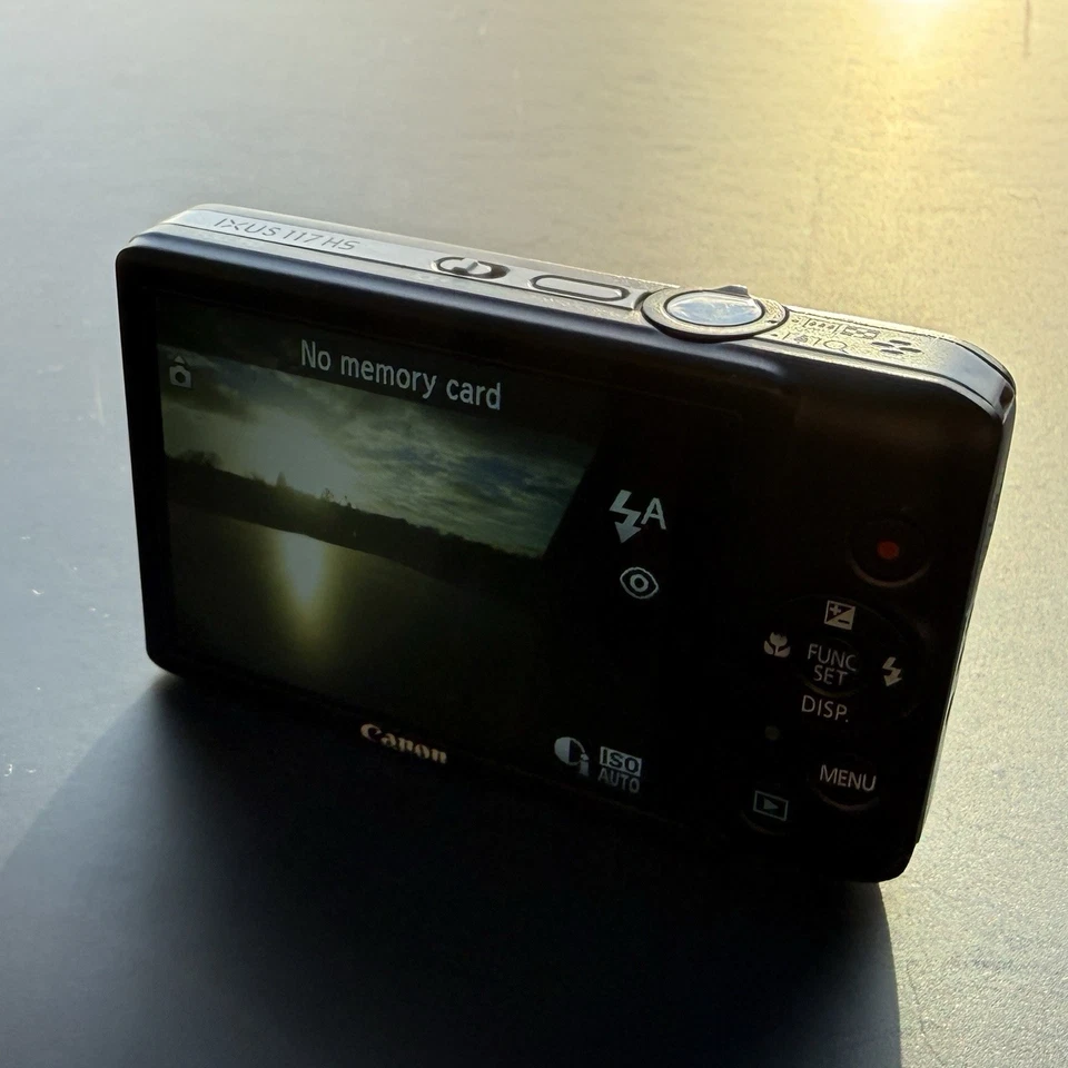 Canon IXUS 117 HS / 12.1 MP / Kamera / Digitalkamera - Bild 4 von 4