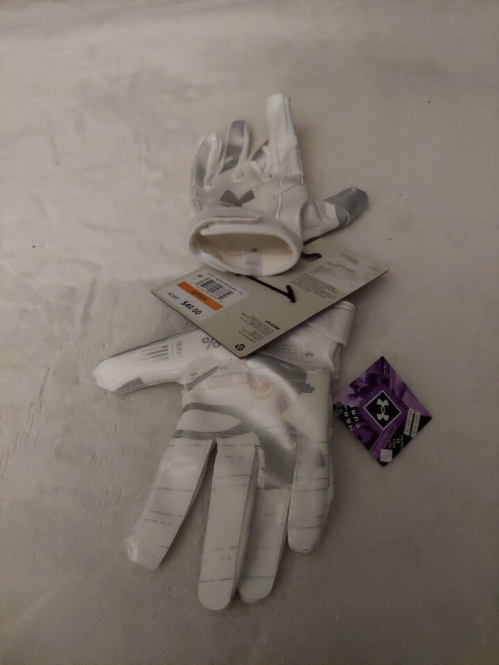 NEW Under Armour F8 Football Gloves Womens Small Her-Turf Glue Grip White Silver