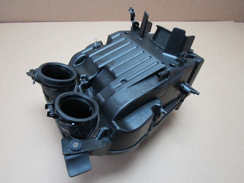 Honda CMX 1100 Rebel 2024 672 miles airbox (14359) - Picture 5 of 7