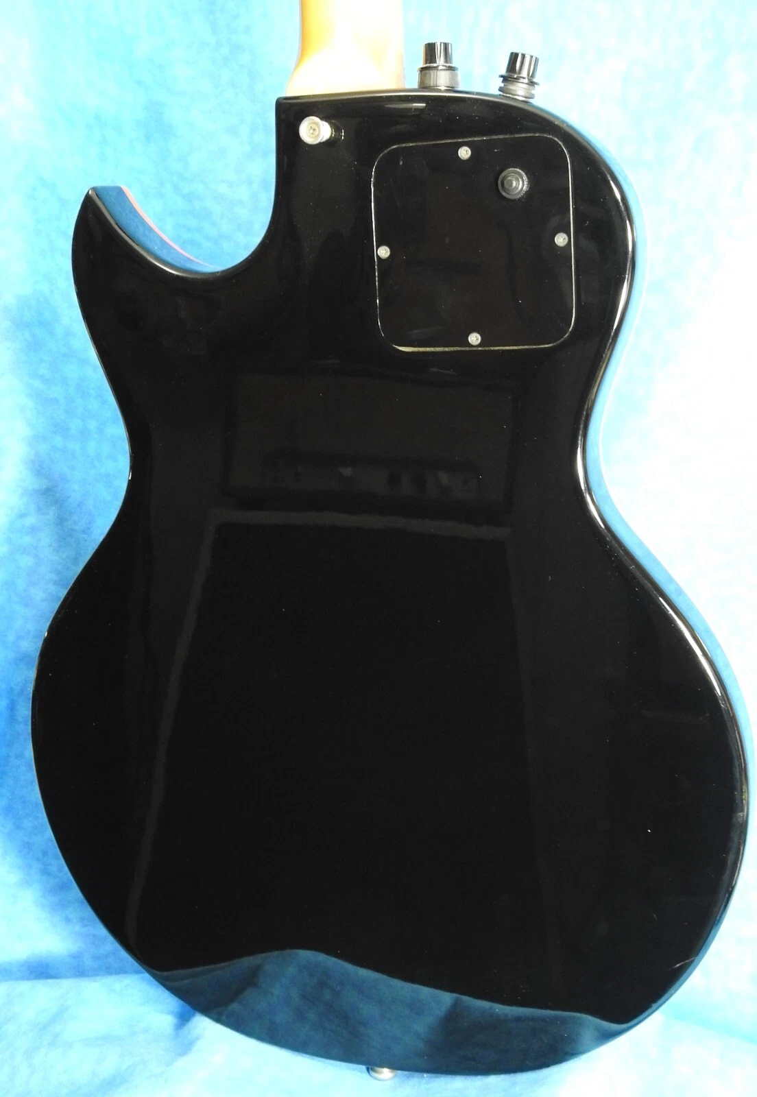 Picture 4 of 9