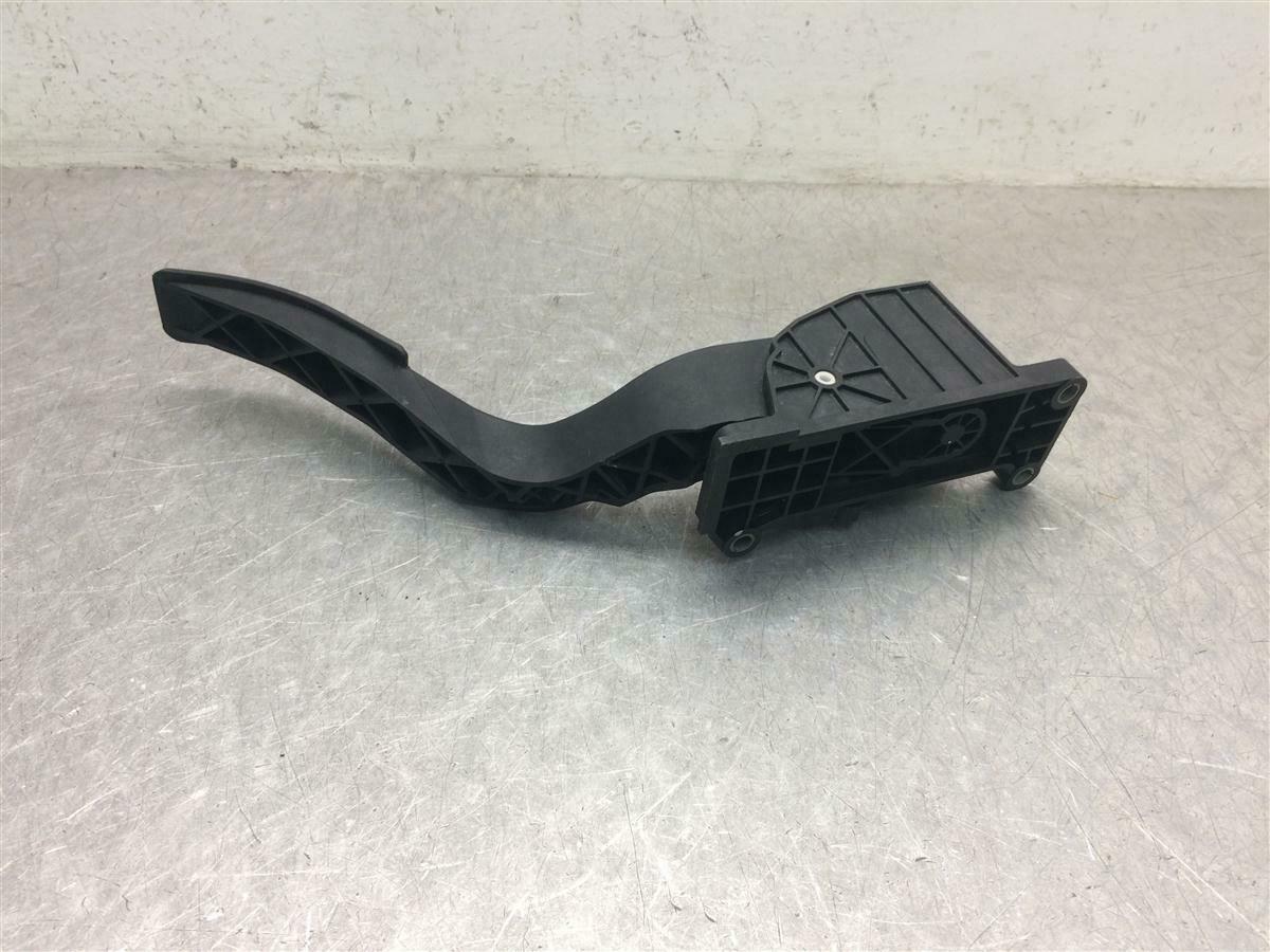 2005-2008 Ford Escape 2.3L Gas Accelerator Pedal Sensor