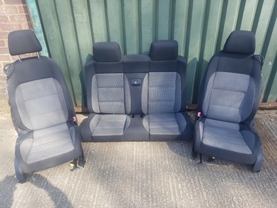 vw eos isofix