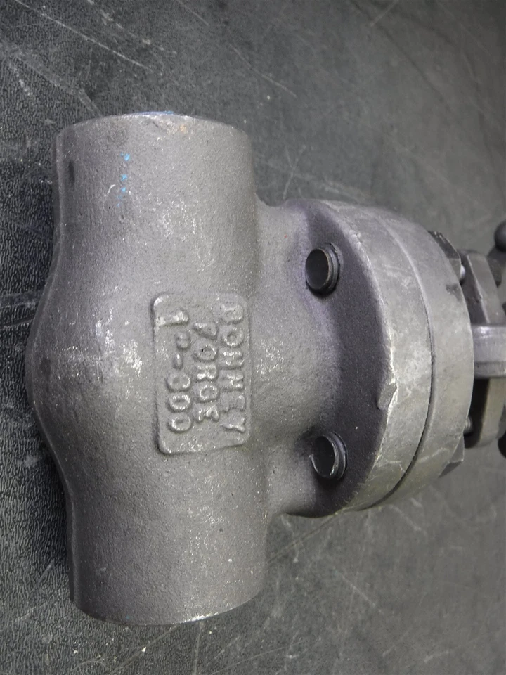 New Bonney Forge 107519-111 Fig HL 11 1" Class 800 Gate Valve K2 - Image 4 of 4